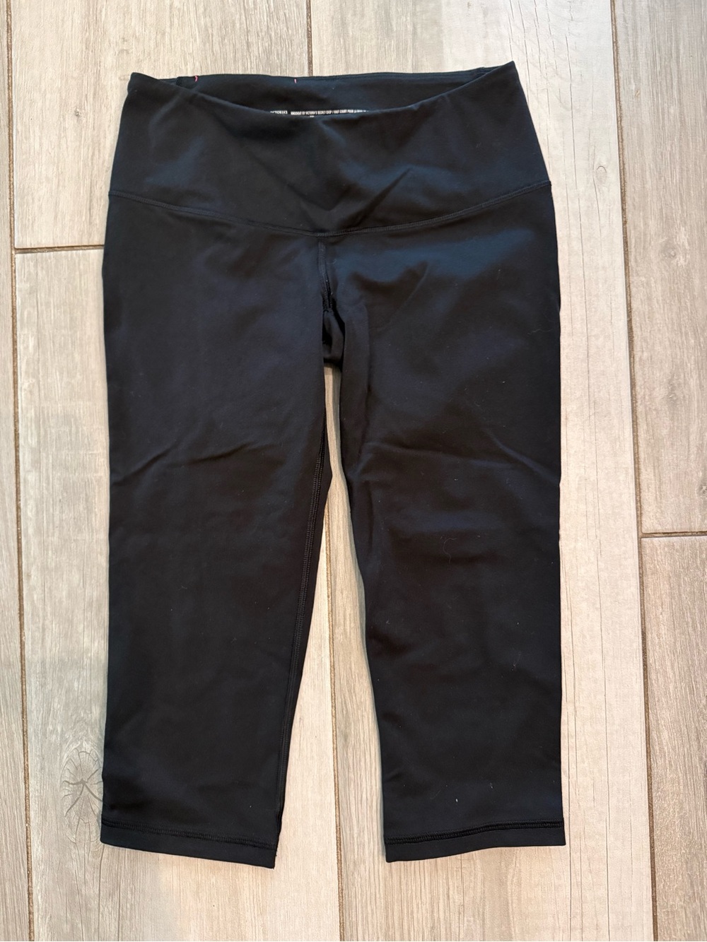 Victoria's Secret Sport Black Capri Leggings